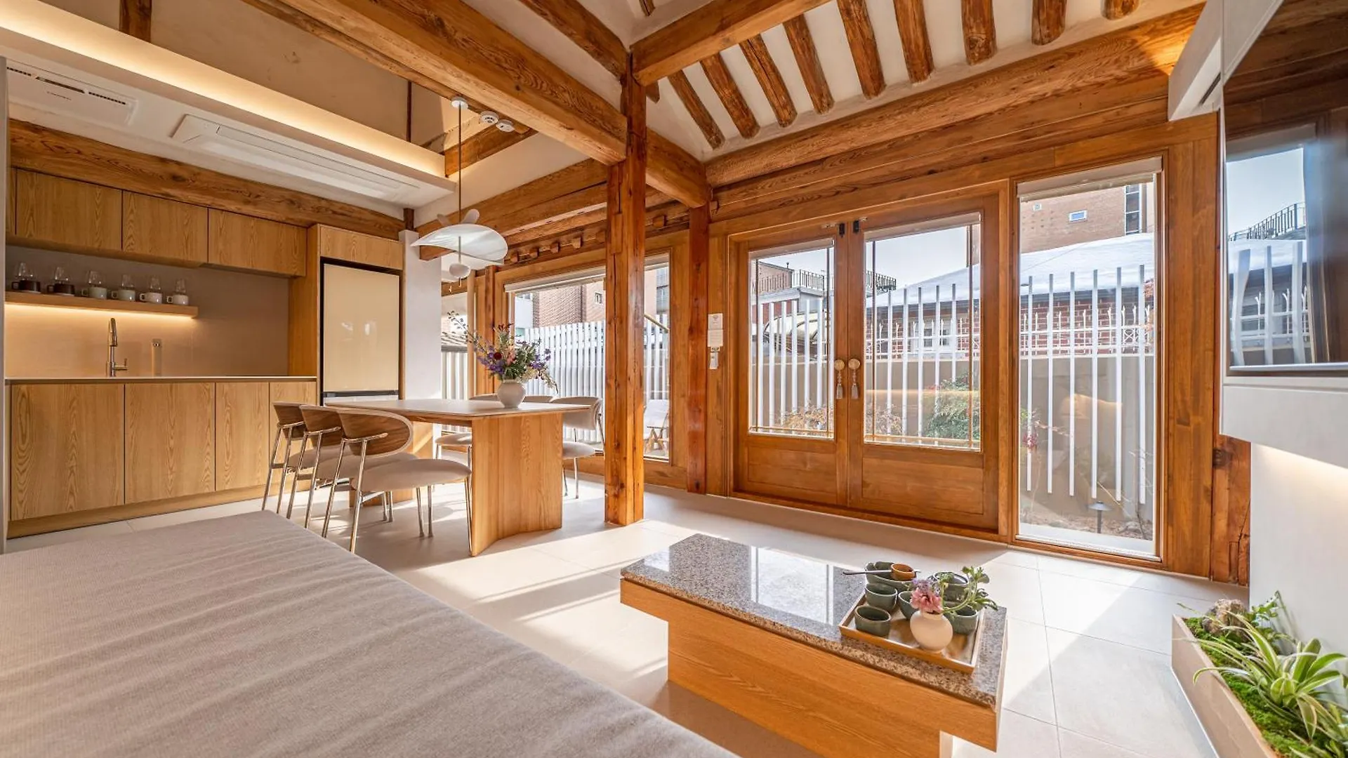 Seoul Premium Hanok Memorystay Hyoja